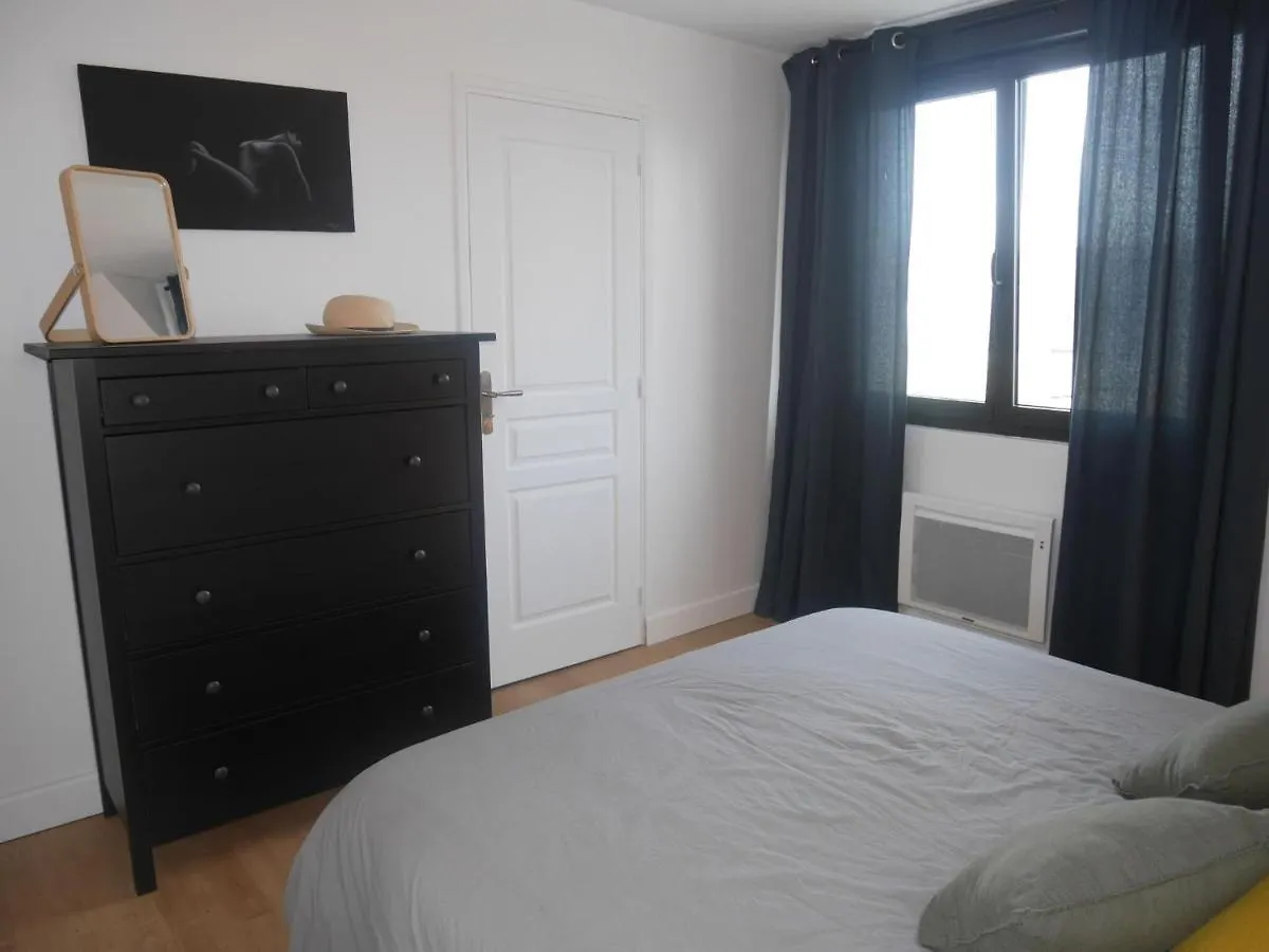 Beachfront Holiday Home, Penmarch-St Guenole